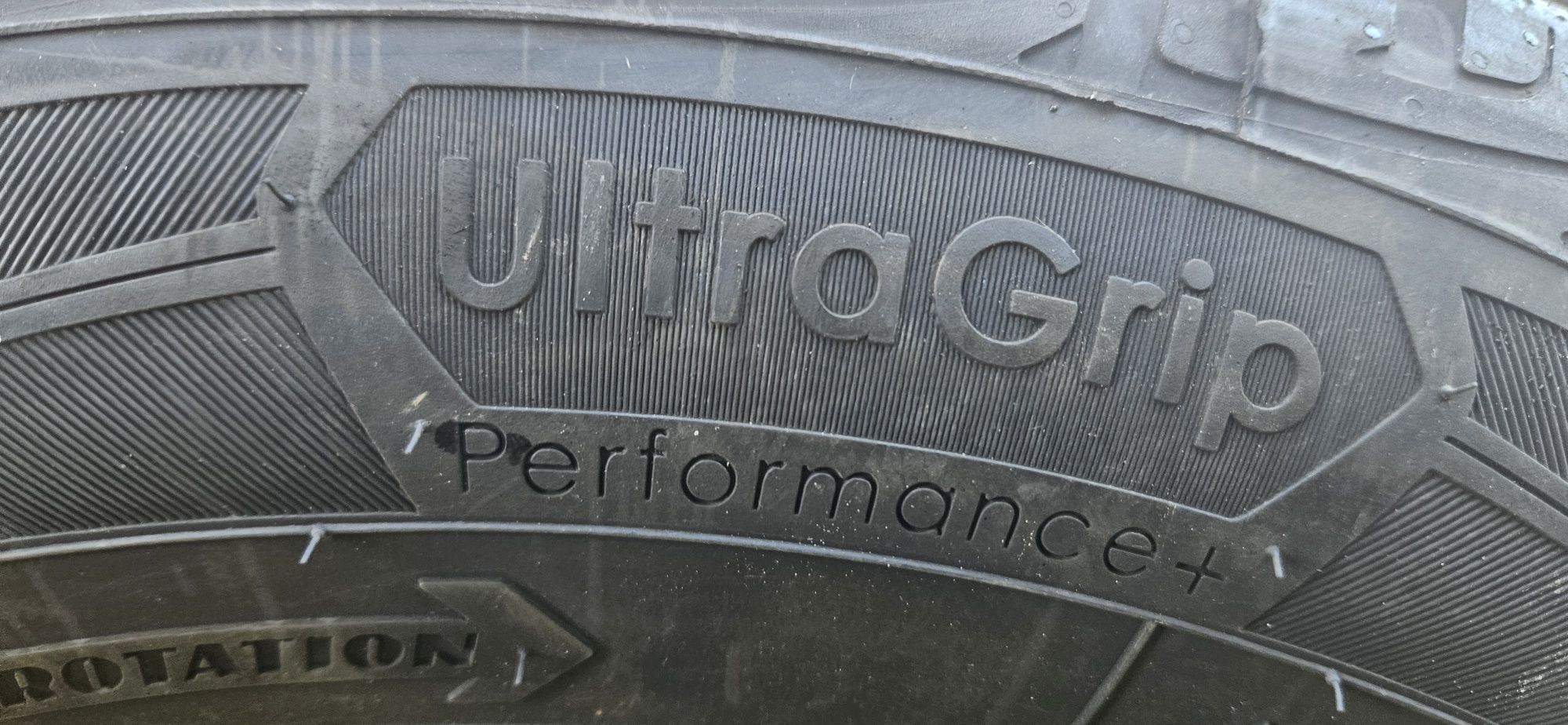 215/65/16 goodyear ultragrip performance + 7.95 mm протектор