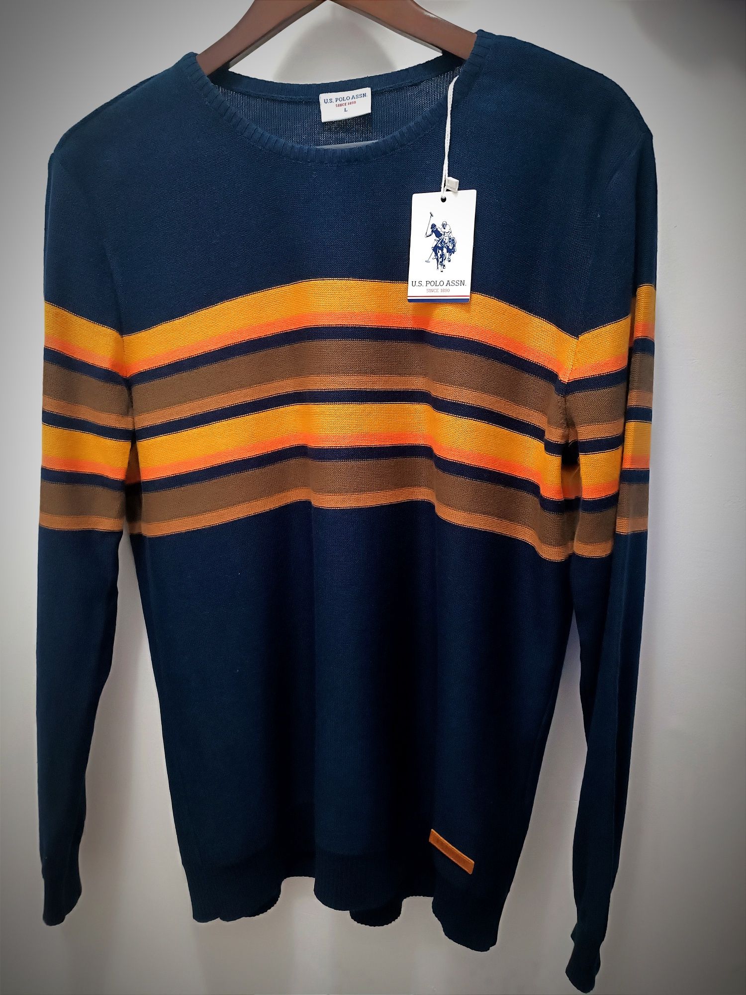 Нов мъжки стилен пуловер U.S. POLO ASSN, размер L/slim fit/