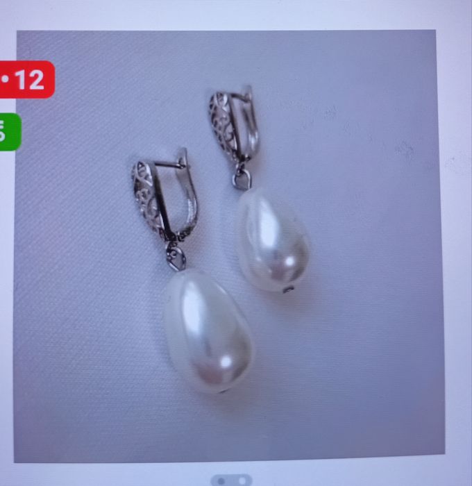 Продаются серьги