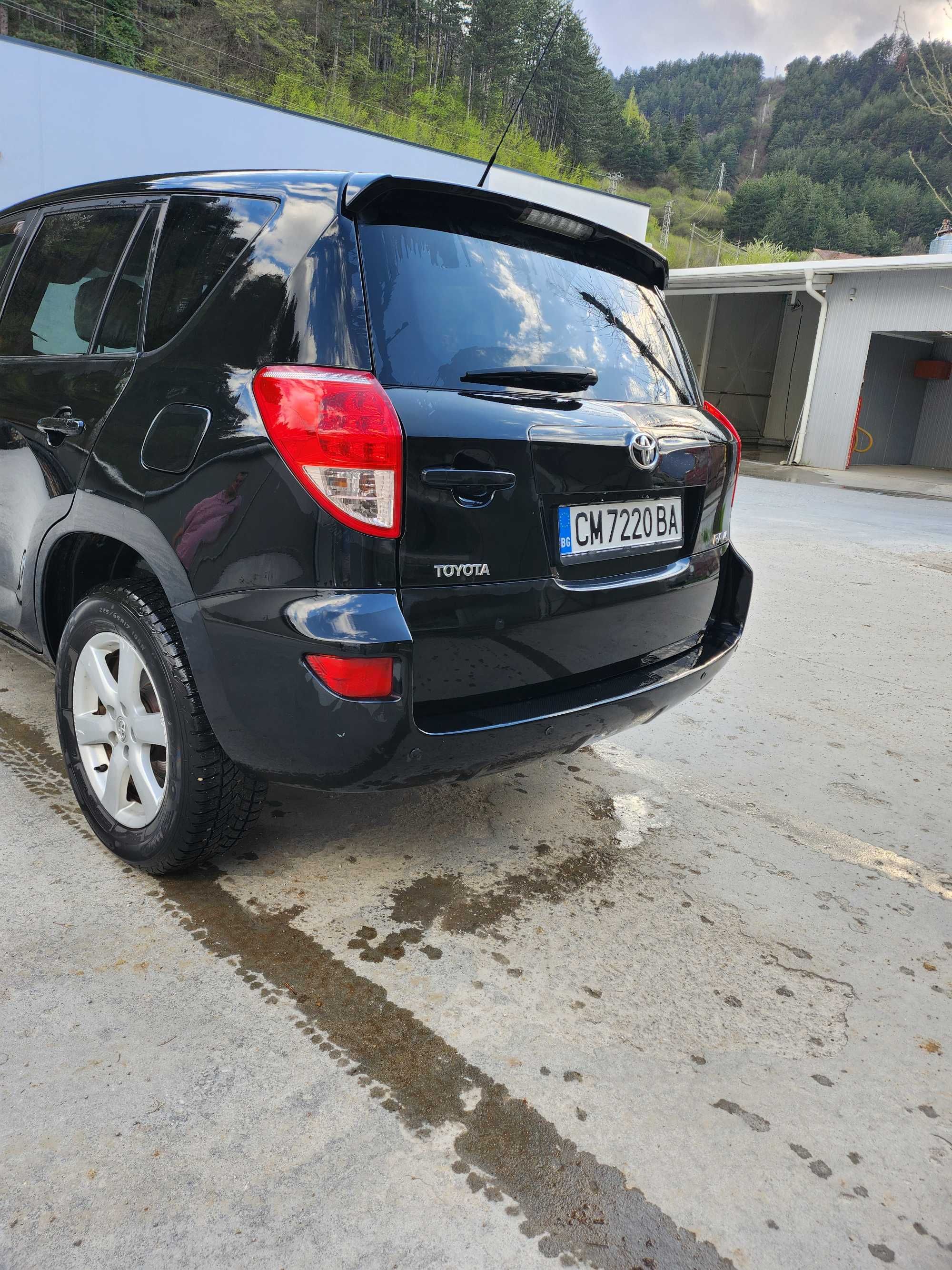 Toyota RAV 4 2008 г.