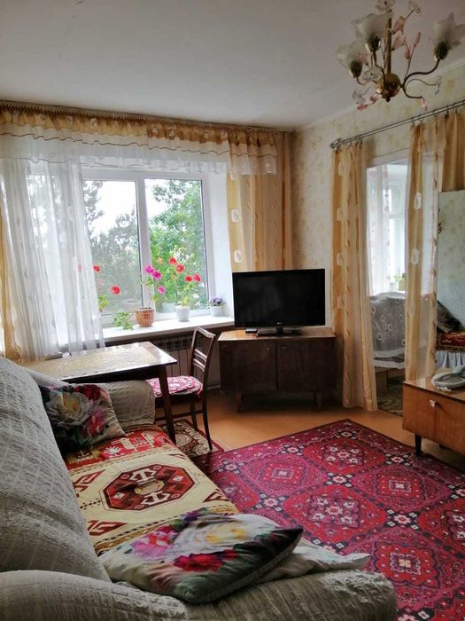 Продам 4-комнатную квартиру 4 микрорайон, д. 10  г. Риддер