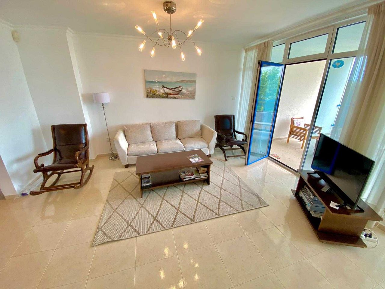 Продава се Многостаен апартамент в к.к. Слънчев бряг - 262 кв.м за 1138 €/кв.м - Снимка #2
