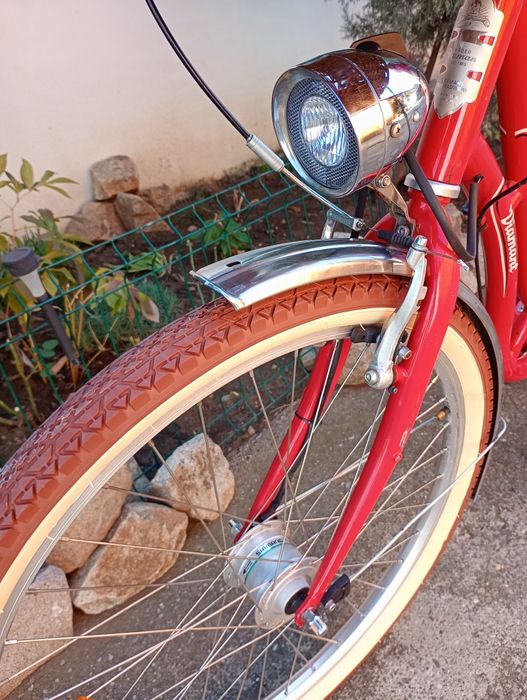 Bicicletă DIAMANT,roti 26,cu 7 vit Nexus,frână la picior !