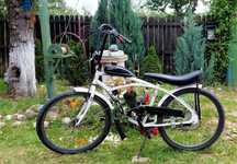 Vand bicicleta Pegas cu motor pe benzina