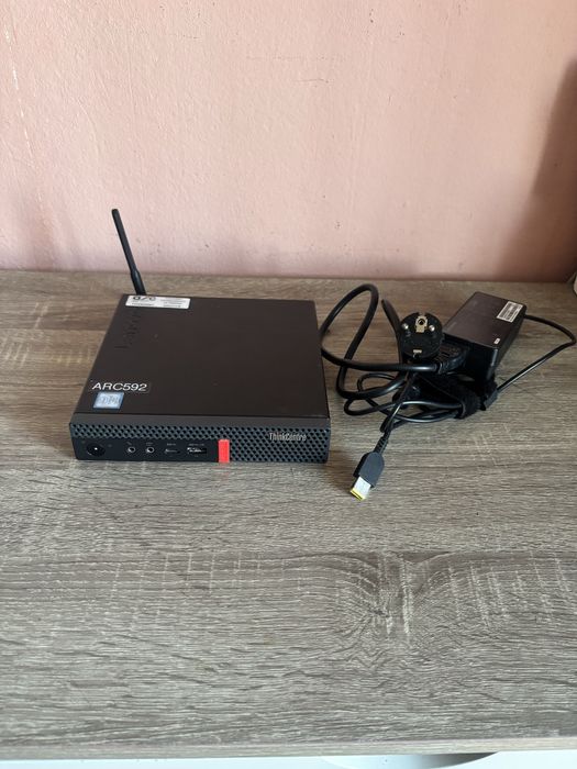 Mini PC/ Nuc Lenovo • procesor i5-9th gen• Mini-Calculator