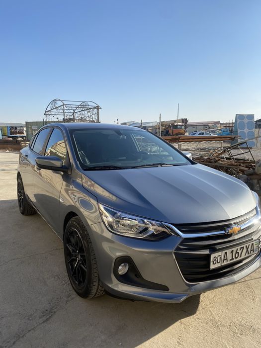 Onix pozitsiya 2 sotiladi