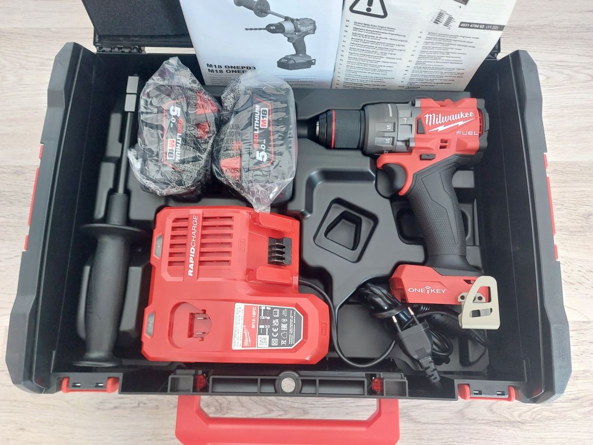 Set milwaukee M18 ONEPD3-502x, cu 2 baterii 5 amp și incarcator