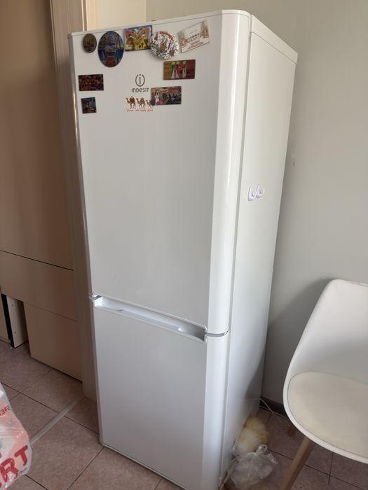 Продам холодильник 30