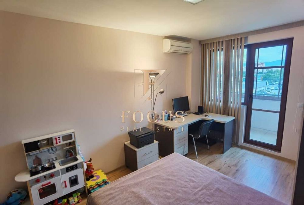 Продава се Тристаен апартамент в Пловдив, Тракия - 109 кв.м за 1900 €/кв.м - Снимка #6