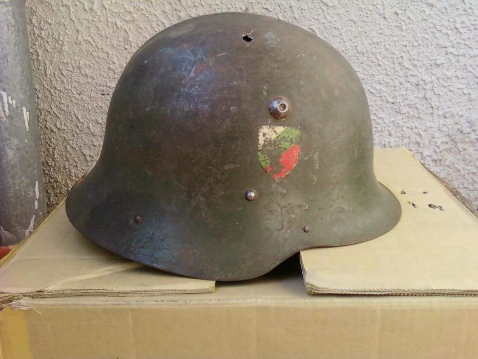 Каски-военни, автентични