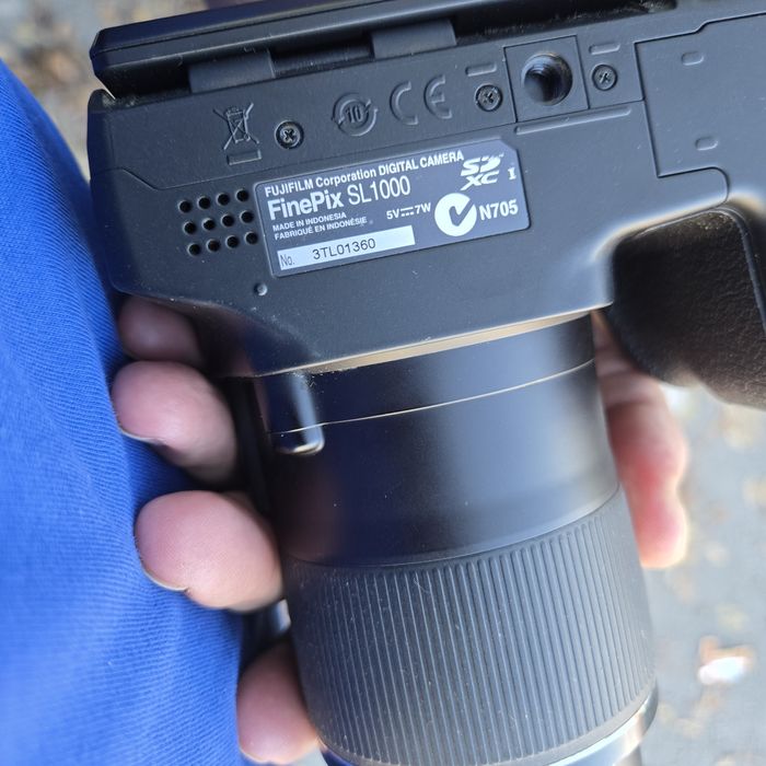 Fujifilm finepix SL1000 50x zoom