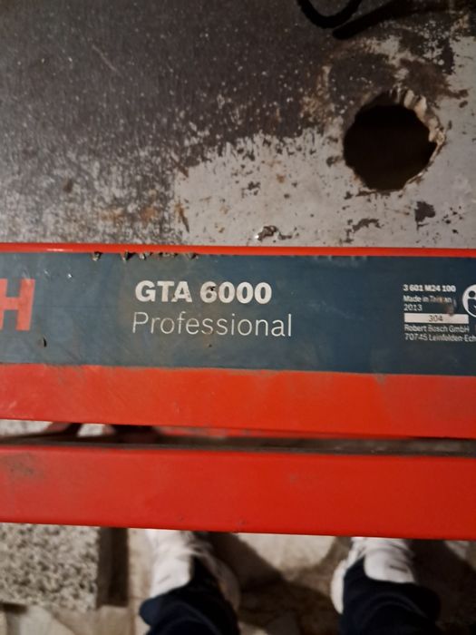 Сгъваема работна маса Бош