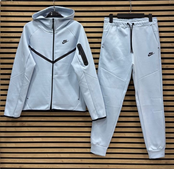 Nike tech calitate premium