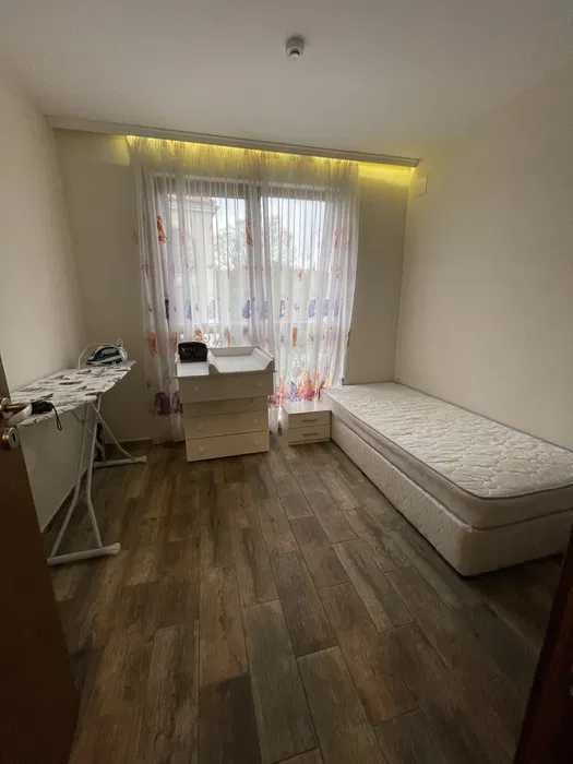 Дава се под наем Тристаен апартамент в к.к. Слънчев бряг - 90 кв.м за 700 € - Снимка #3
