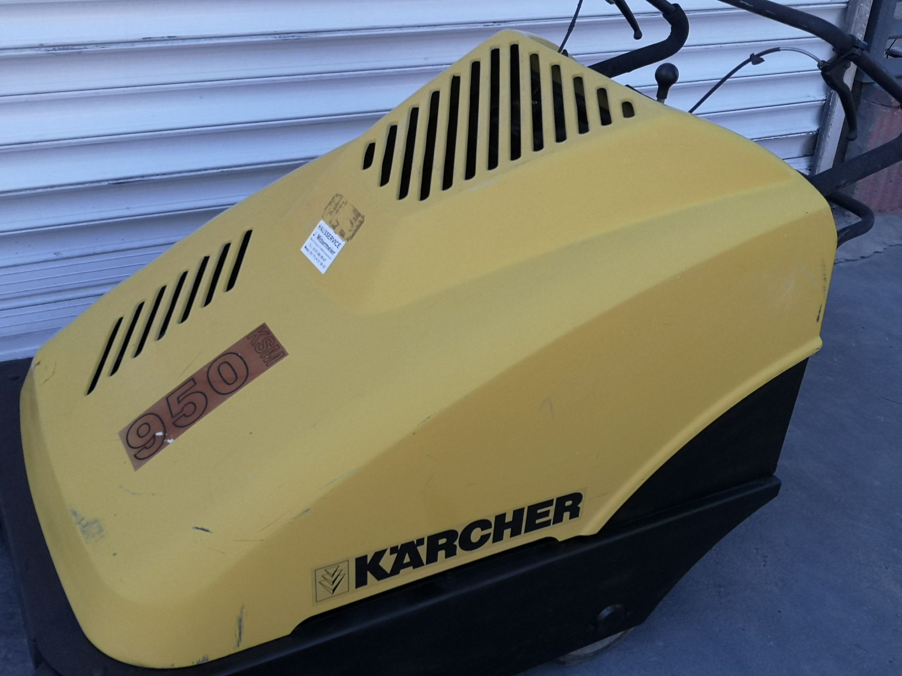 Метачна Машина Karcher KSM950 Самоходна Бензинова Метачна