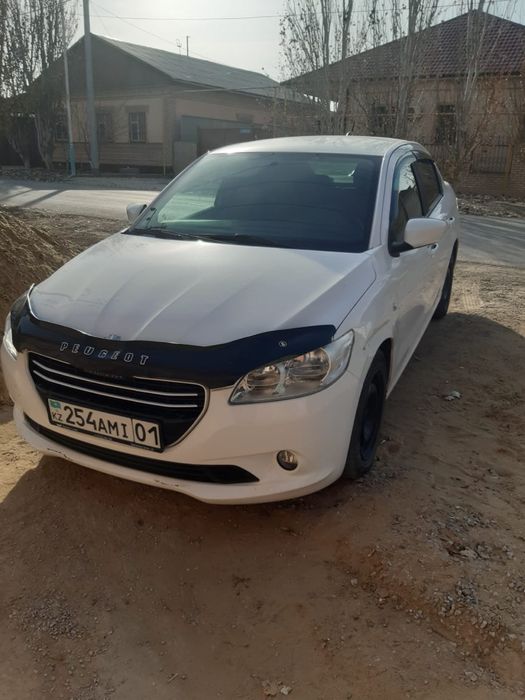 Срочно продается пежо 2018года