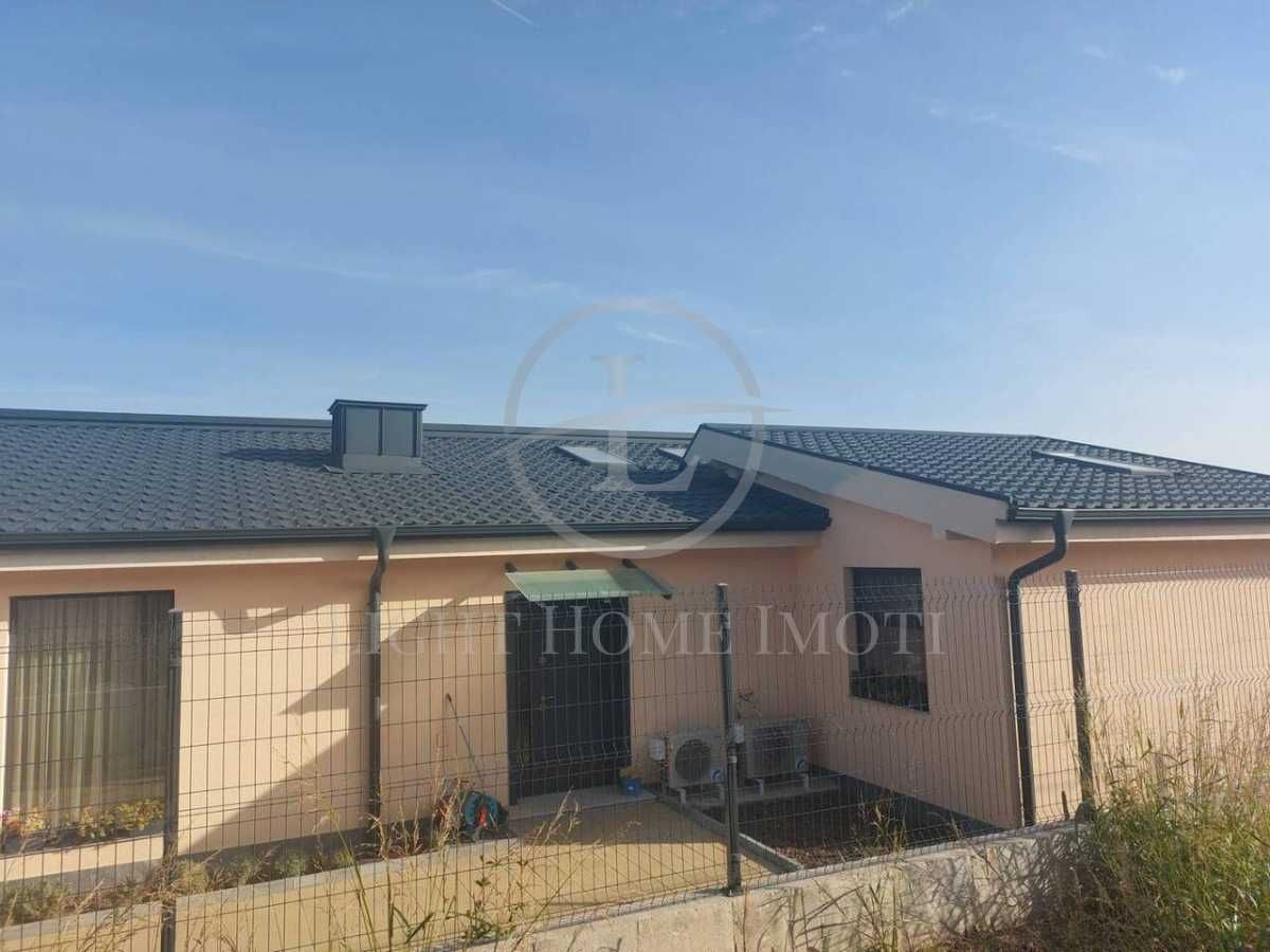 Продава се Къща в с. Марково, Област Пловдив - 135 кв.м за 1467 €/кв.м - Снимка #2