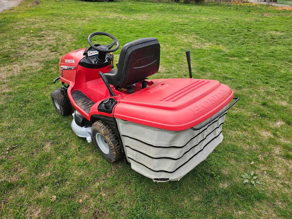 Тракторна Косачка HONDA 17.к.с. Перфектна