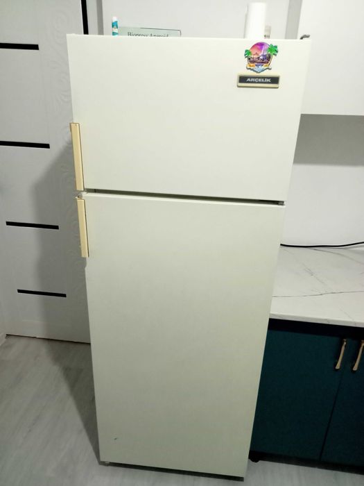 Газ плита Bosch+ холодильник б/у