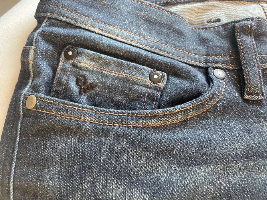 Blugi/Jeans bărbătești Gnious (nu Prada, nu Dsquared, nu Gucci)