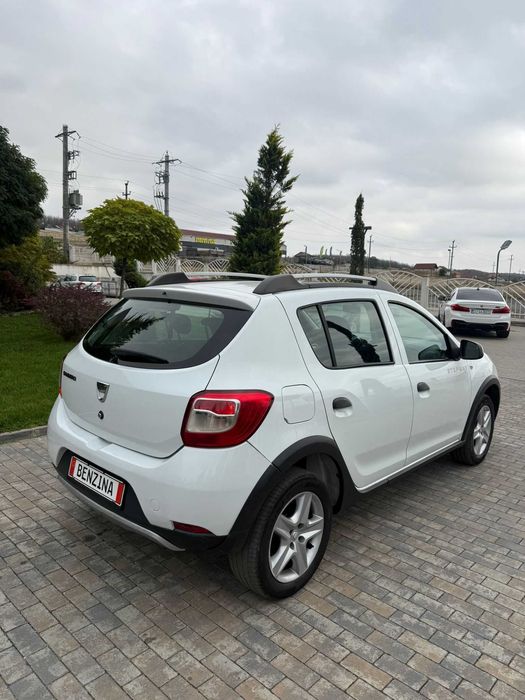 Dacia Sandero stepway 2016