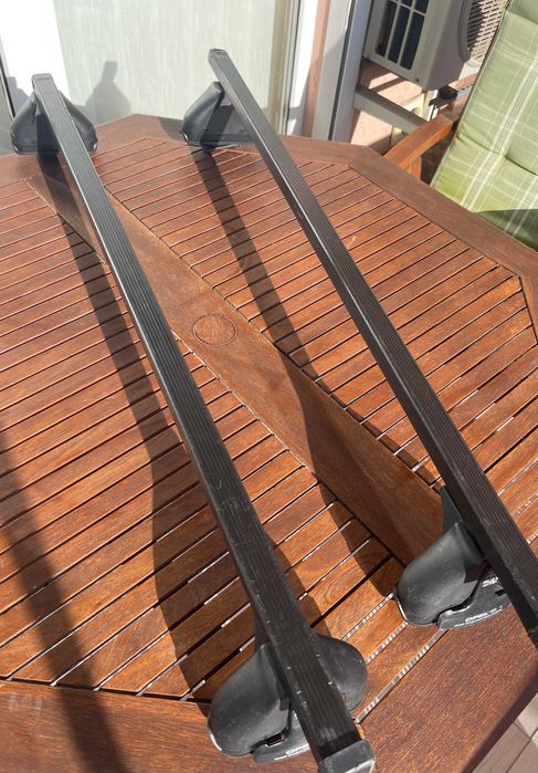 Продавам напречни греди за багажник, оригинални Opel