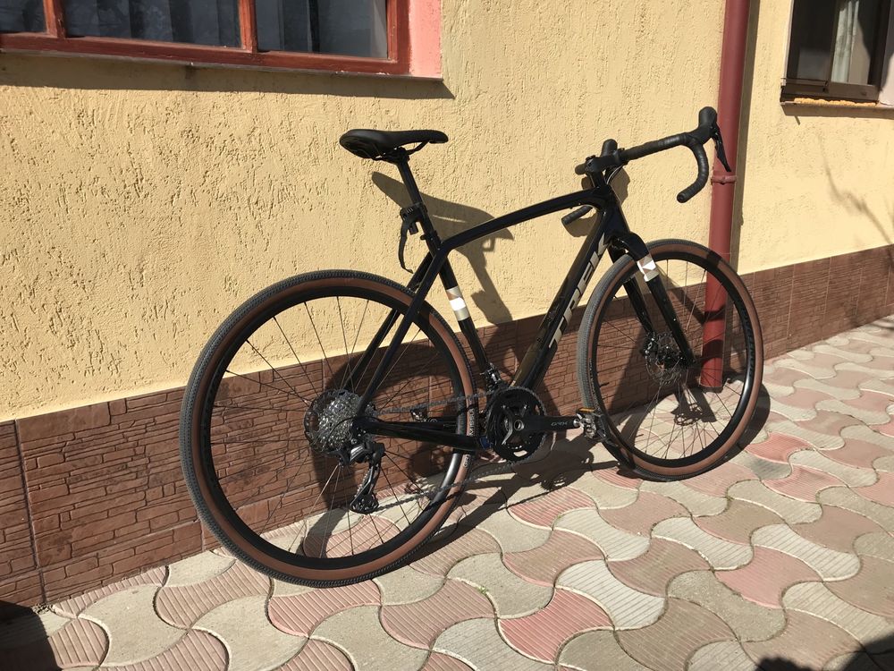 Bicicleta Trek Checkpoint carbon 2024