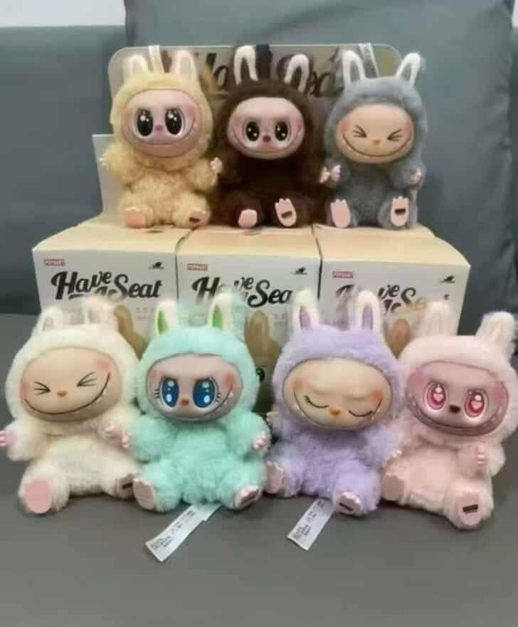 НАМАЛЕНИЕ Лабубу ключодържател, лабубу играчка, labubu