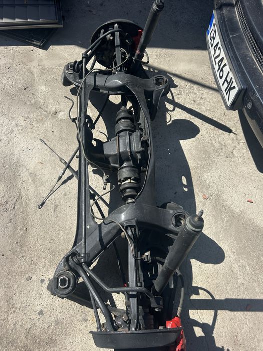 Заден мост комплект Мерцедес 124,2,5 дизел, 90 к.с.