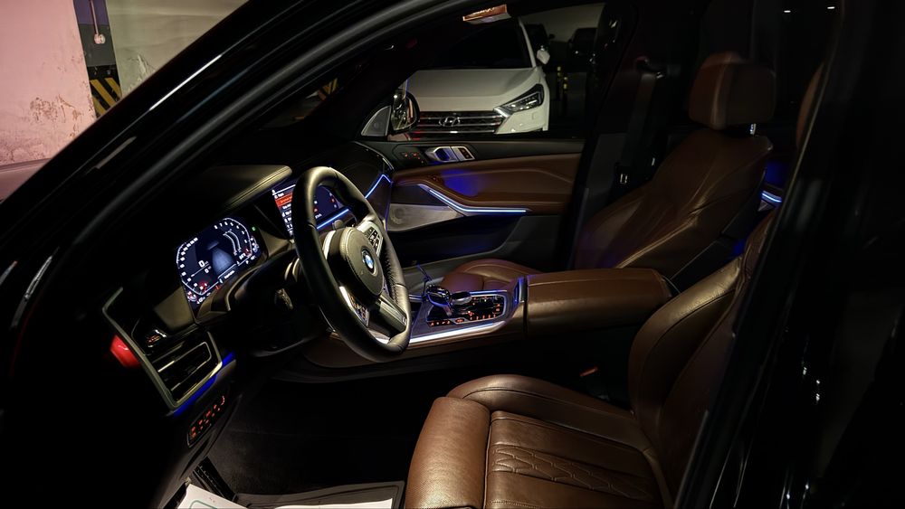 BMW X5 40i xDrive  2020года выпуска. Объем двигателя 3.0T