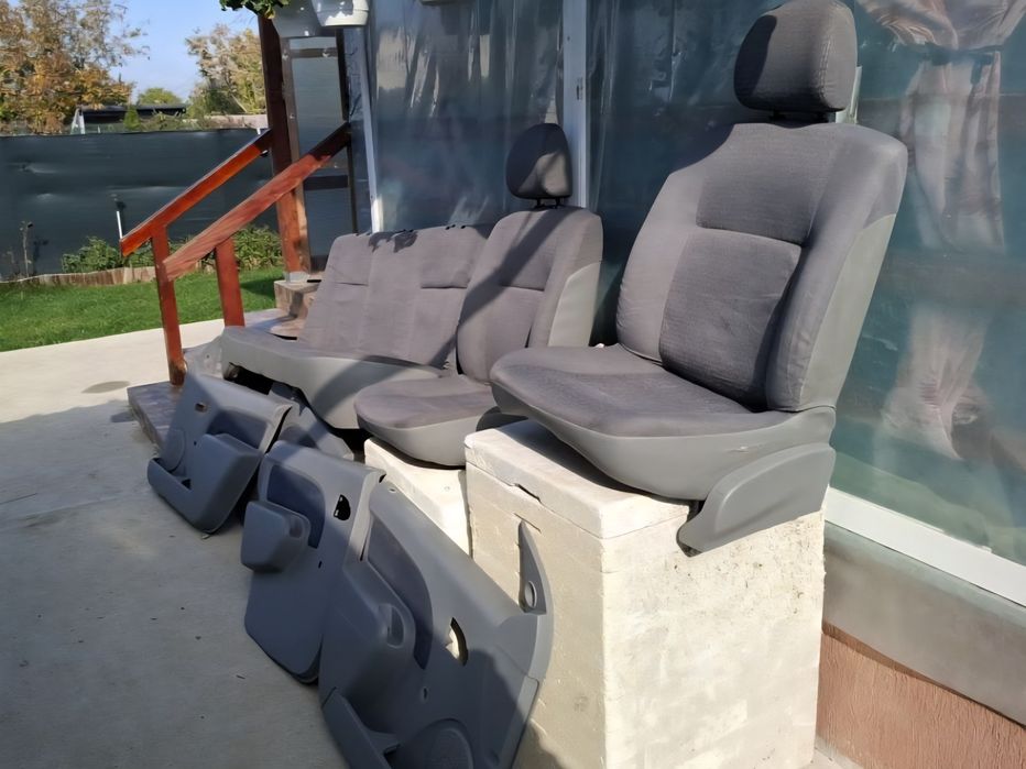 Banchete Panou Usi Scaun Logan 1 impecabile