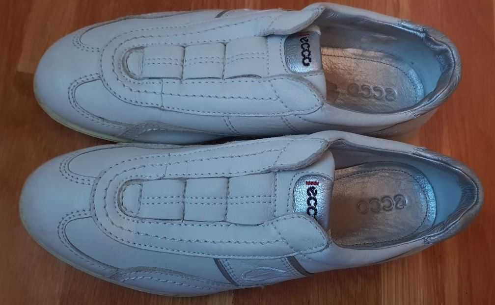 Pantofi sport  Ecco marimea 38