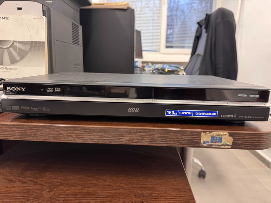 Записващ DVD Recorder SONY RDR-HX780