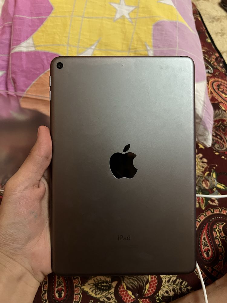 Ipad 5 mini 64 xotira