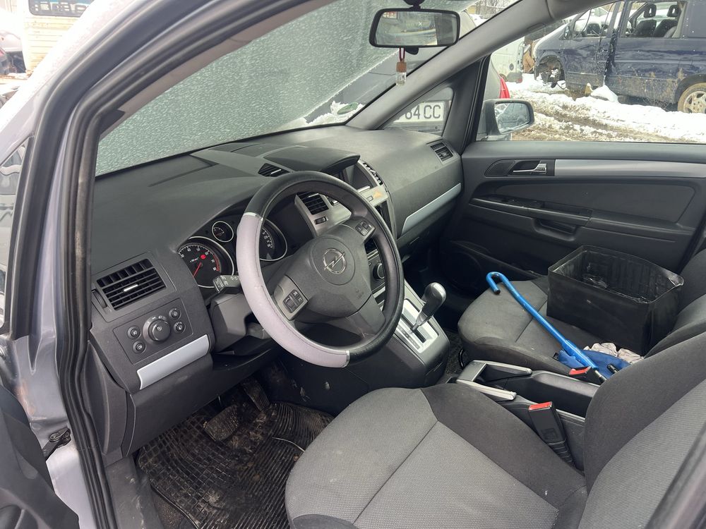 Opel Zafira 2.2i , Опел Зафира 2.2 бензин На Части !!!