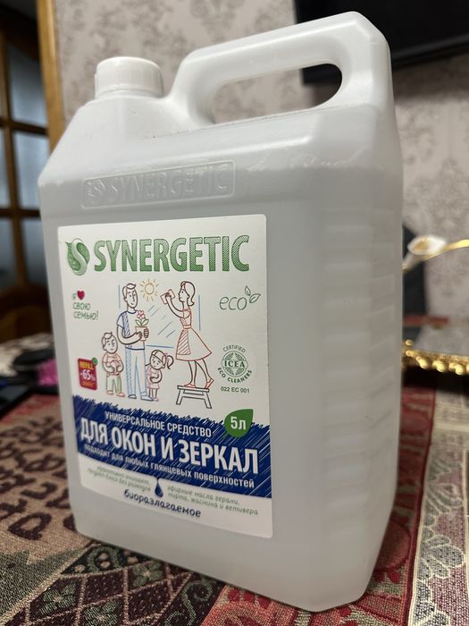 Продам средство для мытья окон и стекол Synergetic