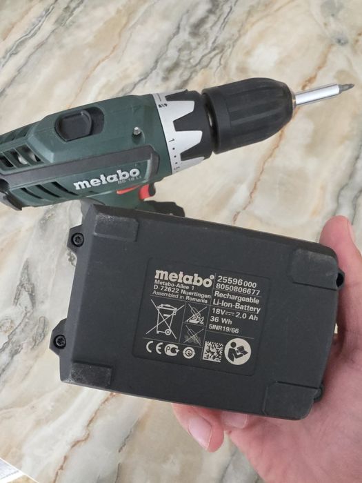 Mașină de găurit/înfiletat cu 2 acumulatori 18V, Metabo BS 18 Li