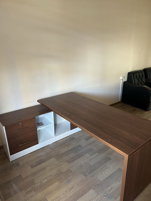 Столь офисни оптомни цена