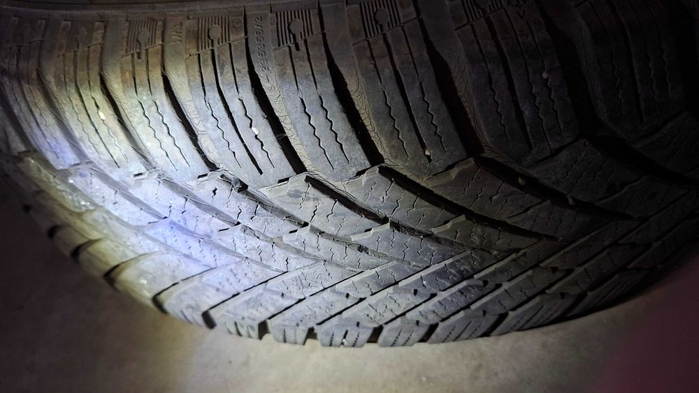 Anvelope iarnă 195/65 R15 Continental TS860, DOT 2017, set 2 bucăți