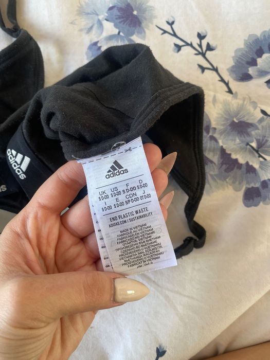 Бюстие Adidas размер M