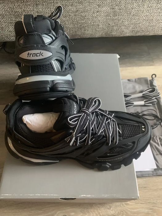Balenciaga Track - Черен LED