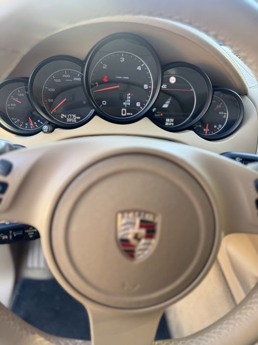 Porsche cayenne doar cash