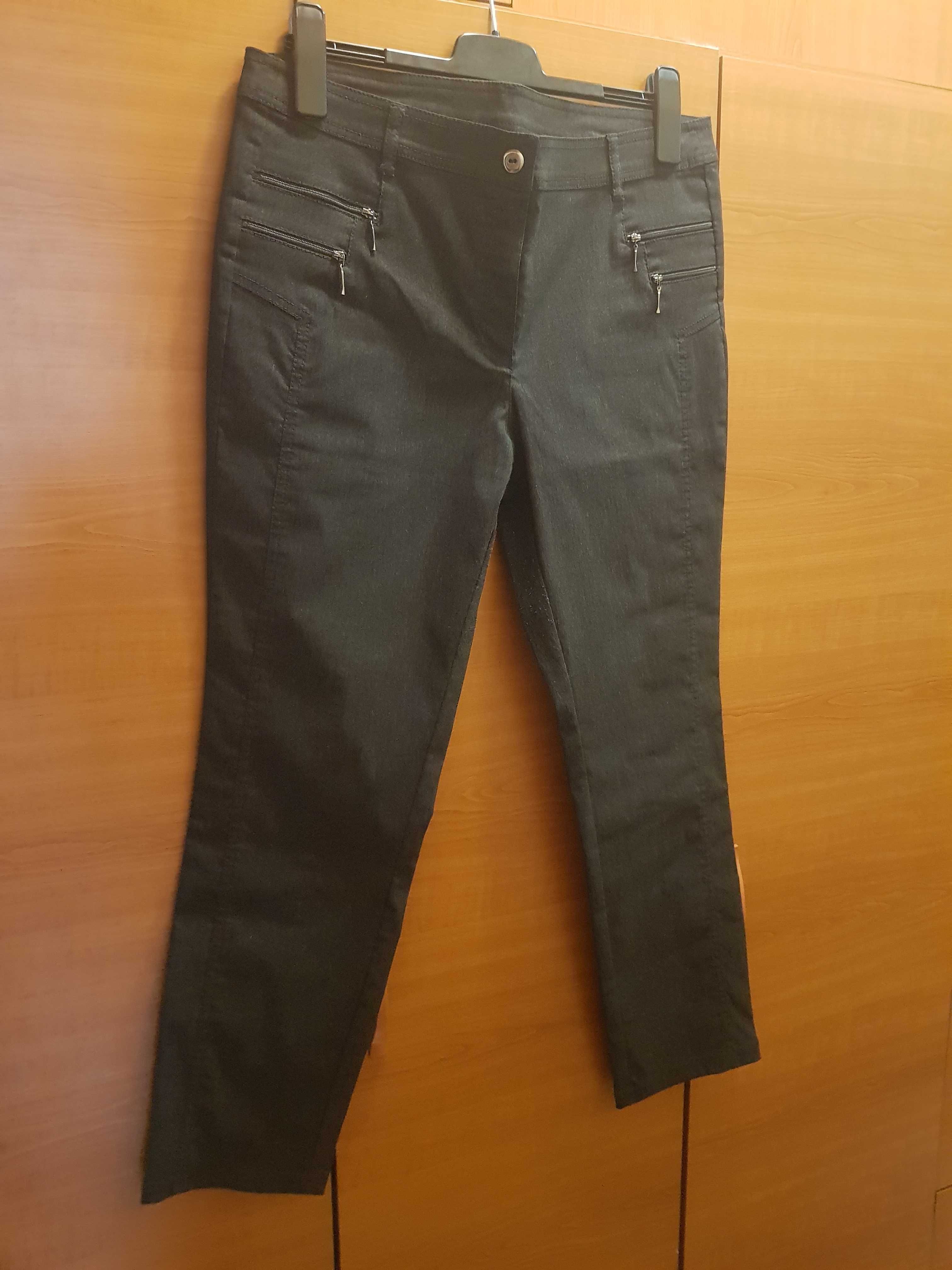 pantaloni damă Canda mărimea 42-44