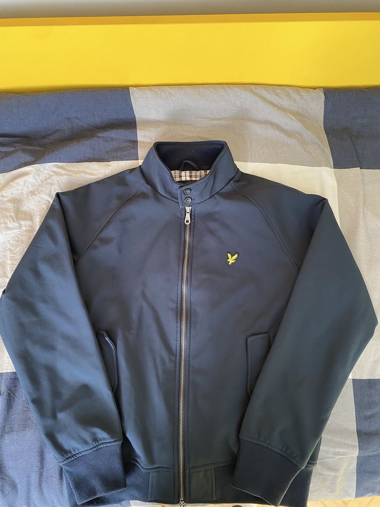 Lyle & Scott Men's Softshell Harrington Jacket with Practical Pockets