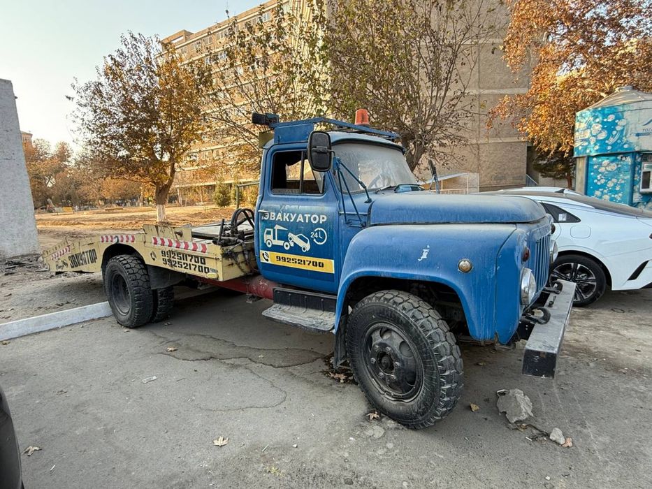 Zil evakuator sotiladi