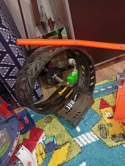 Hot wheels писти