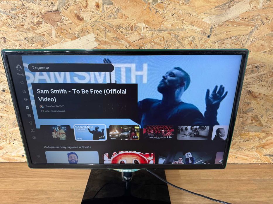 Телевизор - Samsung / smart /24 inch /А6