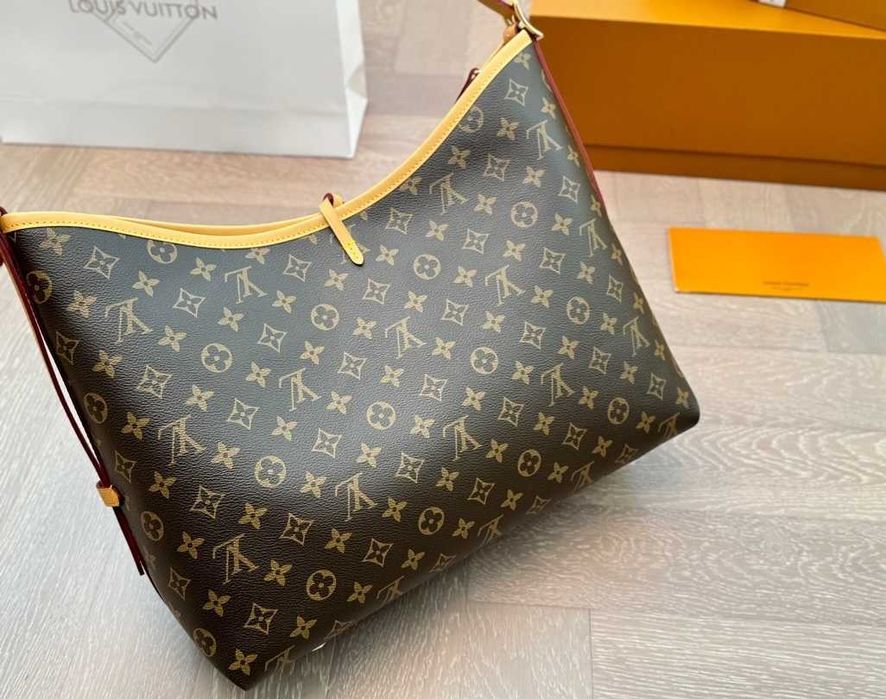 Дамска чанта Louis Vuitton