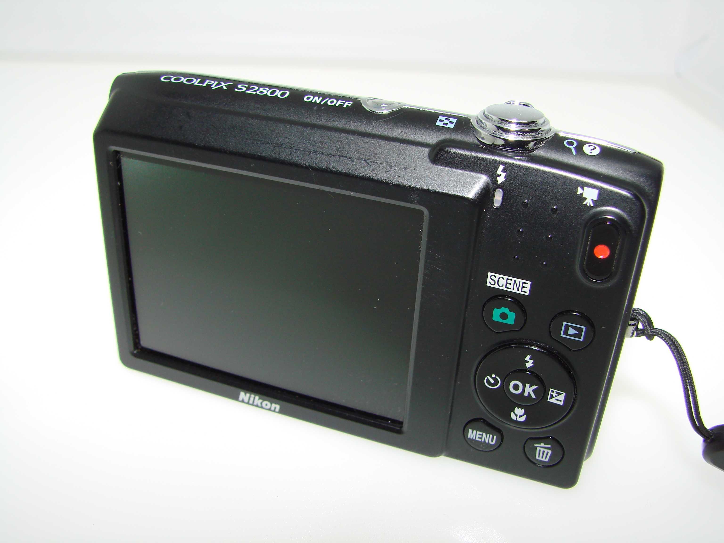 Nikon Coolpix S2800 - 20 мегапискела ултракомпактен фотоапарат 5x зуум