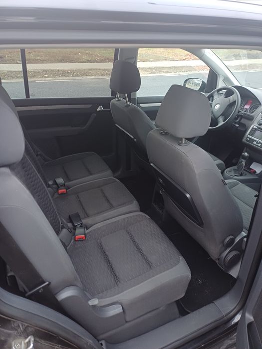 Vând Vw touran 2008